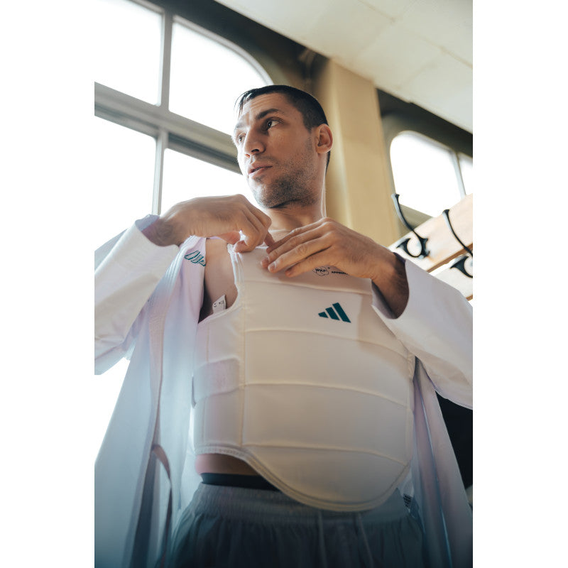 ADIDAS CHEST GUARD - WKF
